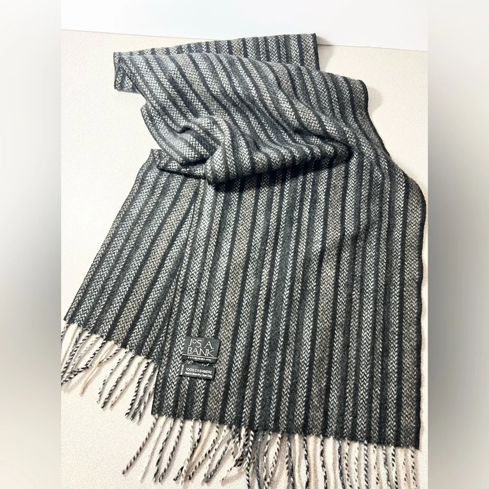 100%‎ Cashmere Men’s Scarf Herringbone Stripe Gray Black Fringe Jos. A. Banks